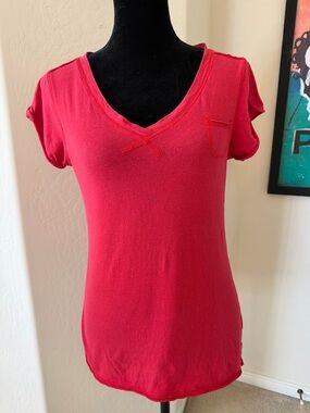 Comfy Vintage Juniors L.e.i Red V-Neck Short Sleeve Tee Size XL